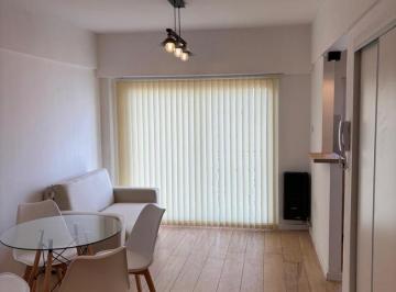 Departamento · 30m² · 1 Ambiente · Departamento 1 Ambiente con Balcon Saliente a La Calle