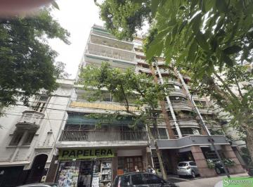 Departamento de 4 ambientes, Flores · Venta Depto. 4 Amb. Flores. 105 m. Al Frente. 4° Piso. Apto Credito