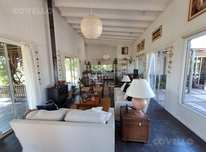 Casa · 150m² · 4 Ambientes · 2 Cocheras