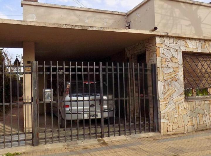 Casa · 145m² · 4 Ambientes · 1 Cochera