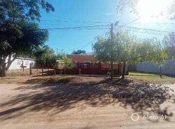 Casa de 3 ambientes, San Clemente del Tuyú · Casa Más Departamento Monoambiente