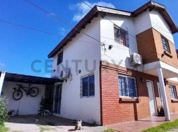 Casa · 85m² · 4 Ambientes · 1 Cochera · Venta PH 4 Amb con Patio y Cochera en Jose C. Paz