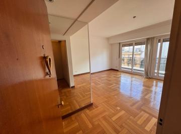 Departamento de 4 ambientes, Recoleta · Av Alvear 1724 - Piso Alto 120 m² - Cochera - 3/4 Amb C/ Depcias - Toilete con Ducha