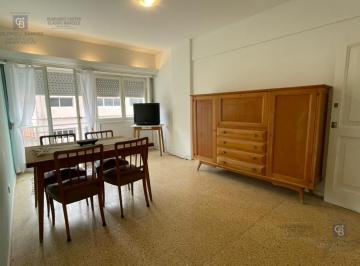 Living comedor · Venta de Departamento Céntrico de 3 Ambientes con Cochera y Dependencia en Miramar.