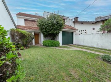 Terreno · 160m² · 4 Ambientes · 2 Cocheras · Venta Casa 4 Ambientes en Villa Madero