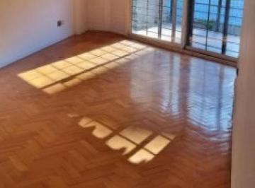 Departamento · 90m² · 4 Ambientes · Departamento en Venta - 3 Dorm. 2 Baños - Caballito