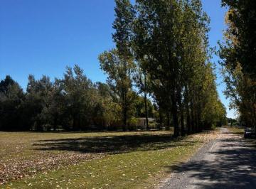 Terreno , Luján · Lote en Venta en Esquina en La Colina Villa de Campo Excelente Orientación
