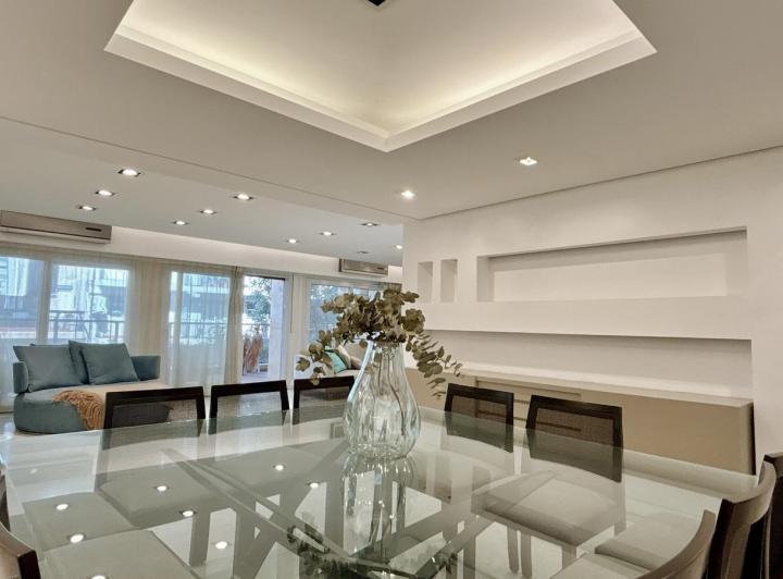 Departamento · 215m² · 6 Ambientes · 1 Cochera