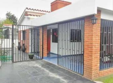 Foto · Venta Casa 3 Dormitorio Pileta Barrio Miguel Muñoz - Carlos Paz