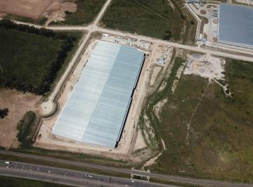 Bodega-Galpón · 2500m² · Polo Pilar