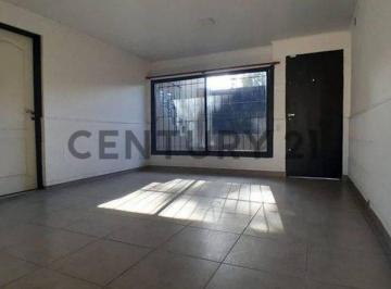 Casa · 100m² · 4 Ambientes · 1 Cochera · Venta Casa 4 Amb con Garaje y Patio Pilar Centro