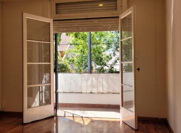 Comedor · Amplio Departamento 2 Ambientes en Venta en Parque Avellaneda