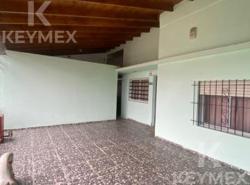 Casa · 181m² · 4 Ambientes · 2 Cocheras · Casa Venta o Permuta, Los Hornos, 2 Dorm., 2 Baños, Garage, Parque, Quincho C/parrilla