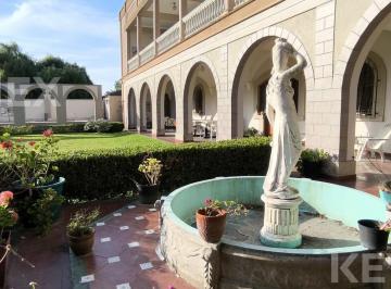 Casa · 930m² · 7 Ambientes · 2 Cocheras · Casa Quinta en Villa del Plata, Pileta, Parque y Quincho | Propiedad de Categoría