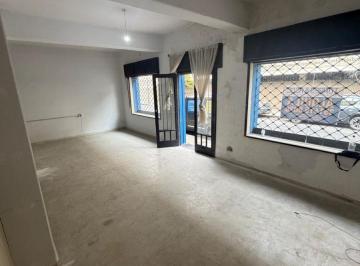 Local comercial de 4 ambientes, Córdoba · Local Comercial en Alquiler en Centro – 110 m² – Alta Exposición – Rosario de Santa Fe 449