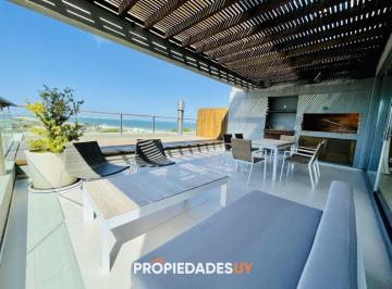 Foto1 · Venta Oportunidad de Exclusivo Departamento de Tres Dorm. y Parrillero en Punta Ballena