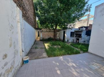 Casa · 66m² · 3 Ambientes · Venta Casa Dos Dorm. Rosario Tiro Suizo