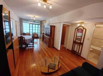 Departamento de 3 ambientes, Caballito · Exc. Semipiso de 3 Amb. Al Frente con Balcón y Patio