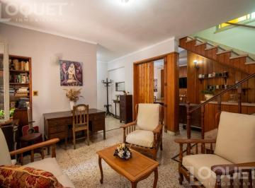 Casa · 222m² · 7 Ambientes · Casa con 4 Dorm. en Venta. Barrio Candioti Norte