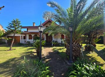 RLD-RLD-2576_2 · Nuevo Valor - Chalet Barrio Ex Malibu - Estilo Texana