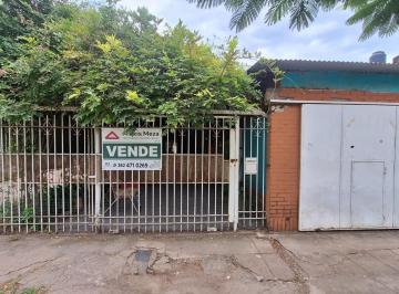 Casa · 150m² · 6 Ambientes · 1 Cochera · Casa Tipo Dúplex en Venta! en Cercanías a Ruta Nac. N° 11