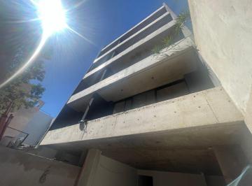 Departamento de 1 ambiente, Saavedra · Gran Monoambiente con Patio y Jardin, Super Luminoso
