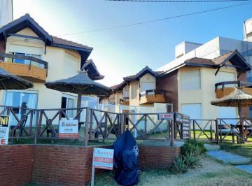 Casa de 4 ambientes, Villa Gesell · Duplex en Complejo con Salida Al Mar