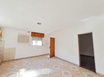 PH · 80m² · 2 Ambientes · Alquiler PH 2 Amb Valentin Alsina Lanus