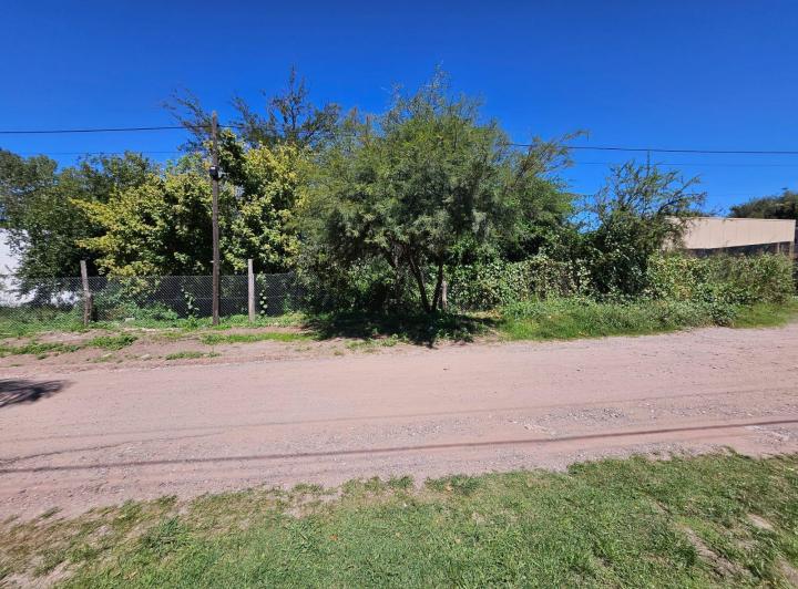 Terreno · 880m²