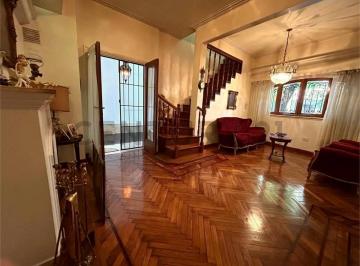 PH · 172m² · 4 Ambientes · 1 Cochera · Venta PH 4 Ambientes con Patios y Cochera en Caballito