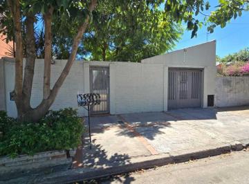 Casa · 100m² · 3 Ambientes · 1 Cochera · Casa 3 Ambientes con Cochera en Venta en Villa Libertad
