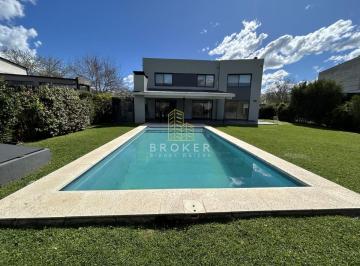 Foto1 · Venta Casa Haras Santa María Escobar 5 Dorm. Pileta Parrilla Estufa a Leña