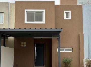 PH · 120m² · 4 Ambientes · 2 Cocheras · Excelente Dúplex en Alquiler en Docta