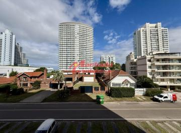 Foto1 · Apartamento en Venta en Edificio Cap Bretón Av Roosevelt y Av Biarritz
