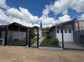 Casa · 150m² · 3 Ambientes · 2 Cocheras · Casa en Venta en Haedo