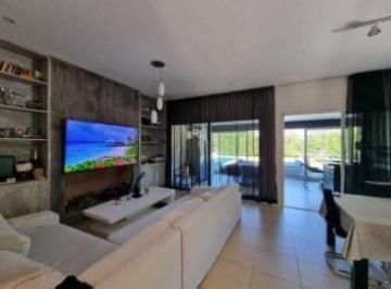 Casa · 175m² · 4 Ambientes · 1 Cochera · Casa en Venta en La Comarca, General Pacheco, Tigre