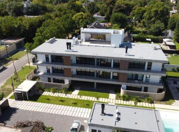Departamento · 106m² · 3 Ambientes · 1 Cochera · Departamento en City Bell