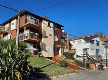 Departamento de 3 ambientes, Villa Gesell · Departramento 3 Ambientes con Cochera, Zona Centro