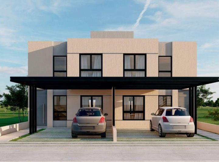 Casa · 80m² · 5 Ambientes · 2 Cocheras