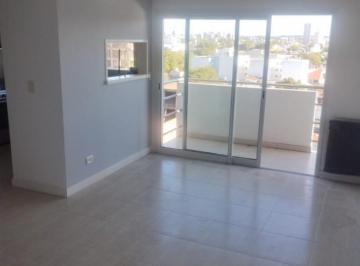 Departamento · 40m² · 2 Ambientes · Departamento de 2 Ambientes a La Calle con Balcon Saliente. Impecable Estado. Muy Luminoso. Apto Cre