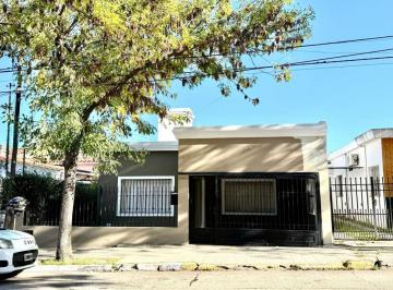 Casa de 5 ambientes, Alta Gracia · Impecable Casa en Calle Uruguay Barrio Norte Alta Gracia