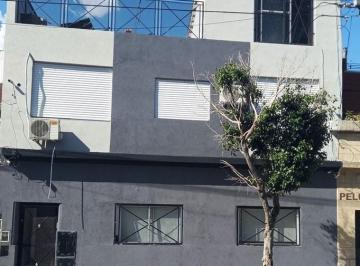 PH · 80m² · 4 Ambientes · Departamento PH en Venta en Capital Federal, Buenos Aires, Argentina