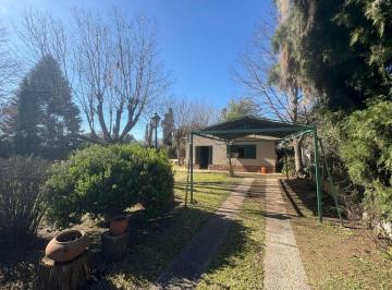 Casa · 99ha · 4 Ambientes · Casa en Venta en Oliveros con Jardin y Pileta