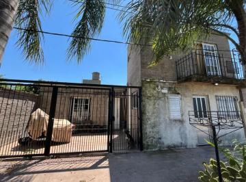 Casa · 150m² · 10 Ambientes · Casa + Departamento Imperdible Oportunidad de Inversion!
