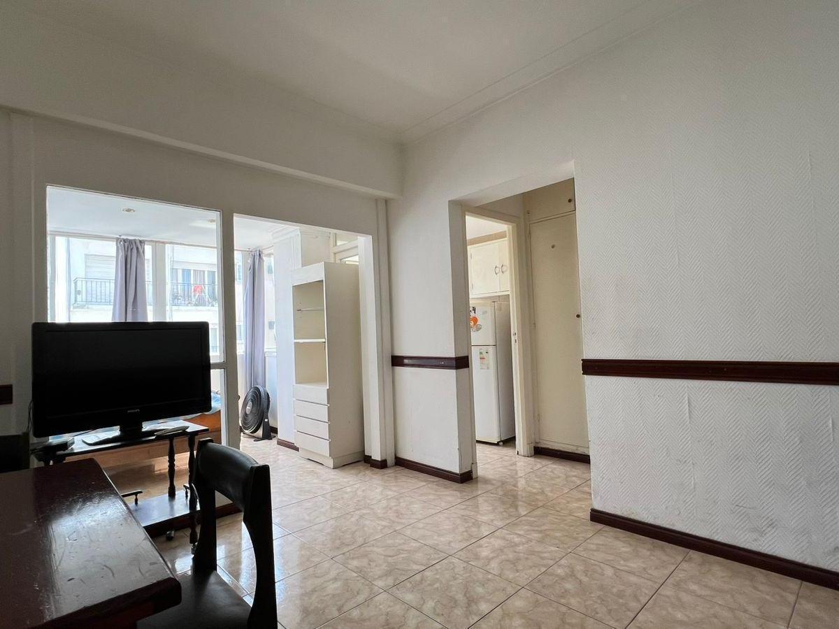 Depto 1 amb, 28m² reciclado hace 6 años — Centro