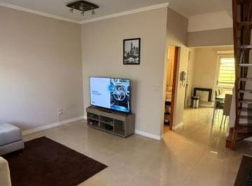 Casa · 100m² · 4 Ambientes · 2 Cocheras · Venta de Triplex en Monte Grande