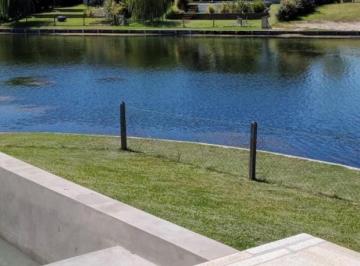 Casa · 328m² · 4 Ambientes · 4 Cocheras · Casa en Venta en Ceibos, Puertos, Escobar