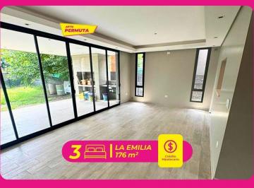 Casa · 119m² · 8 Ambientes · 1 Cochera · Las Decoud Venden o Permutan Casa 3d en Bº Privado La Emilia | San Pablo | Lules