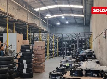 Depósito · 439m² · Depósito en Florida Oeste Acceso Directo a Mitre y General Paz