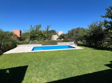 Casa de 4 ambientes, Río Ceballos · Villa Catalina 2 Dorm. Recibe Menor